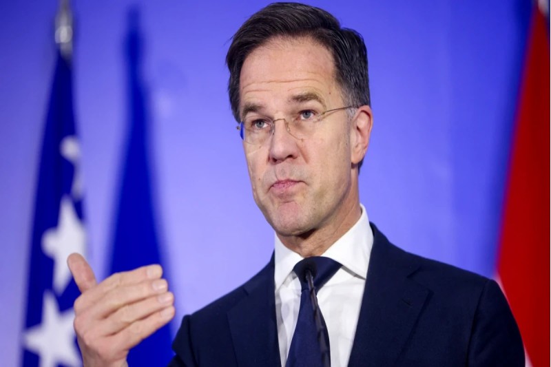 Rutte: PKK-nın özünü ləğv etməsi əhəmiyyətli hadisədir